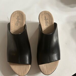 Clarks Black and Cream Mules Comfortable Stylish Footwear